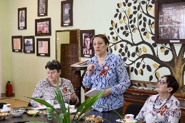 Активисты женского движения Сузунского района провели акцию «Ровесники Победы».