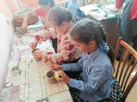 В Северном районе Новосибирской области открылась студия керамики и гончарного дела. Студия организована в рамках реализации проекта Совета женщин  Северного района   «Тепло в ладошках». 