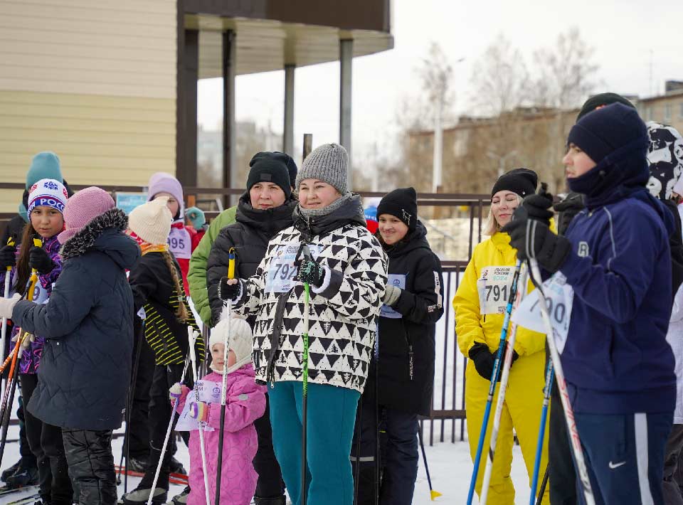 Союза женщин г.Оби принял участие во всероссийской лыжной гонке «Лыжня России – 2024».