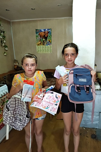 Совет женщин Купинского района помог семьям, находящимся в трудной жизненной ситуации, подготовить детей к новому учебному году. 